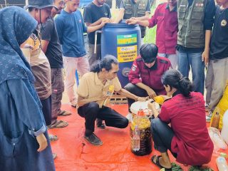 Petani Morome Dilatih Produksi Pupuk Organik Cair, Padat, dan Eco-Enzym Secara Mandiri