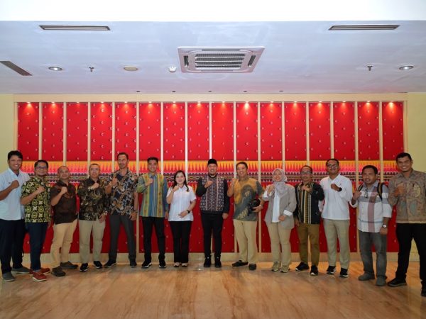 Wakil Wali Kota Kendari Terima Kunjungan SKK Migas dan PHE Sulawesi Melati, Perkuat Sinergi Pengembangan Sektor Energi