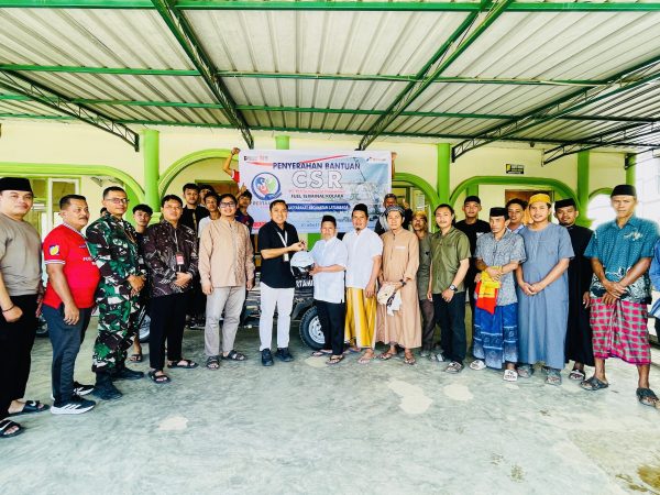 Pertamina Patra Niaga Regional Sulawesi Perkuat Pengelolaan Sampah di Kolaka melalui Bantuan Motor Tiga Roda