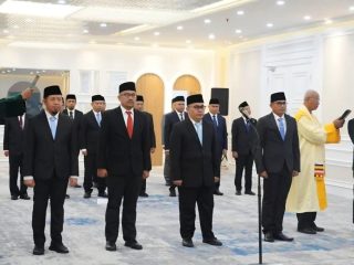 Prof Husain Insawan Resmi Dilantik sebagai Rektor UIN Kendari, Bawa Semangat Transformasi Kampus
