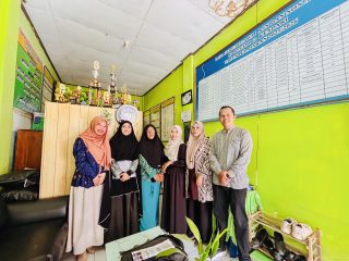 Dorong Pembelajaran Inovatif, Dosen FKIP UHO Teliti Penerapan TPACK dalam Pembelajaran IPAS di SDN 12 Kendari